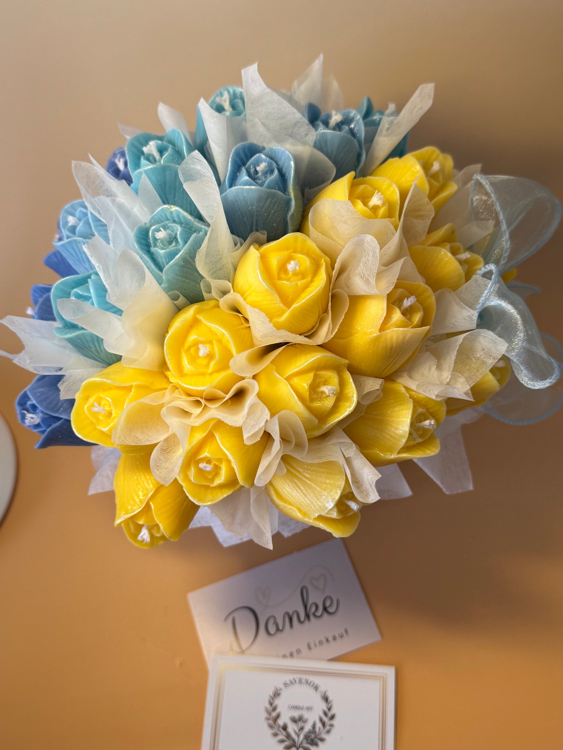 Tulpenstrauß „Golden Sky of Ukraine“ – 29 Kerzentulpen