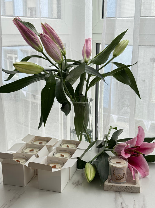 Duftkerze "Jasmin & Flieder" – handgemachte Kerze mit sinnlich-blumigem Duft | SAVENOK